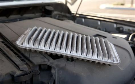 does a dirty air filter cause your car to jerk